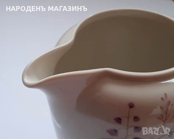 LANGENTHAL - Швейцарска порцеланова кана за вино вода сокове и друго порцелан , снимка 9 - Други ценни предмети - 52914537