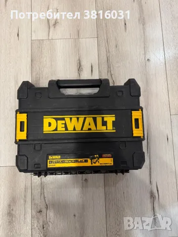 DEWALT D25333K-QS, снимка 2 - Куфари с инструменти - 49231072