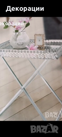 красива нова стъклена огледална декоративна помощна маса , снимка 5 - Маси - 52150383