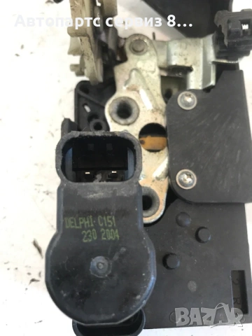 Механизъм за заключване на задна дясна врата за Alfa Romeo 156 2005 Оригинален 2302004, снимка 2 - Части - 53095331