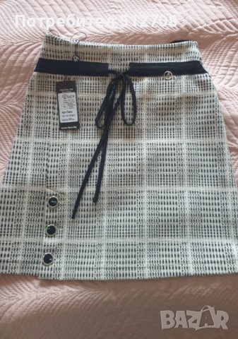 Пола Lucy , снимка 1