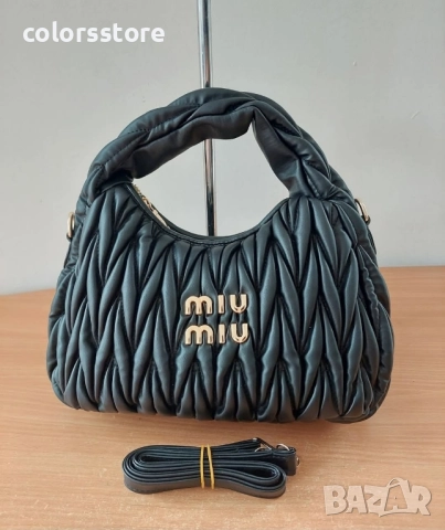 Черна чанта MiuMiu/SG99y, снимка 2 - Чанти - 51721679