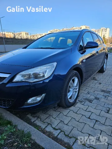 Opel Astra J 1.7 CDTI/110 Start-Stop sistem, снимка 16 - Автомобили и джипове - 48087996