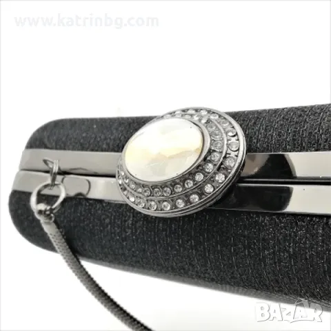 Малка официална чанта с нестандартен дизайн с дръжка, снимка 2 - Чанти - 48908517