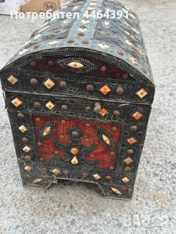 Дървен винтидж сандък , снимка 4 - Антикварни и старинни предмети - 51726304