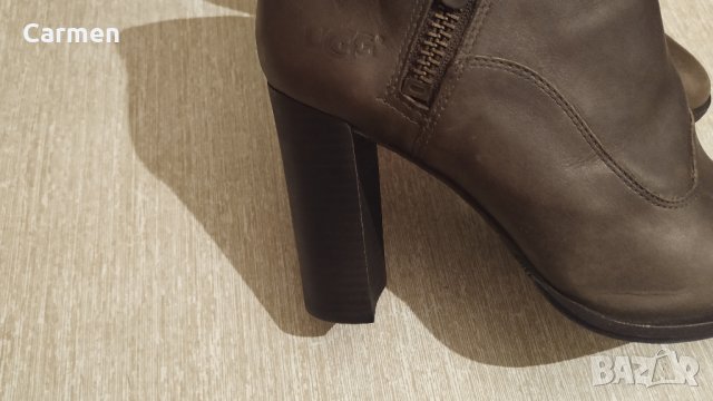 UGG ОРИГИНАЛ - Дамски боти, снимка 7 - Дамски боти - 32669518
