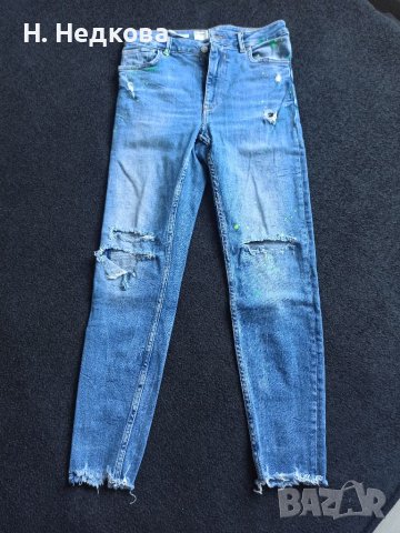 Дънки на Bershka , снимка 4 - Дънки - 40664353