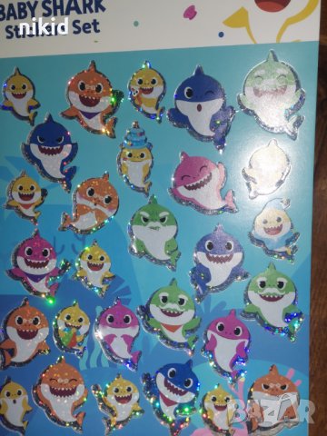 200 бр Бебе Акули Baby Shark книжка албум самозалепващи лепенки стикери, снимка 1 - Други - 35247958
