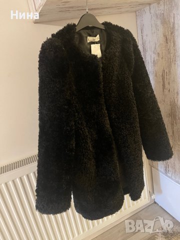 Пухкаво черно палто Mango, снимка 2 - Палта, манта - 43623489