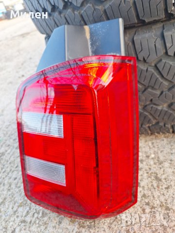 Десен Стоп Hella За Фолксваген Транспортер Т6 от 2015-2020 Година  Volkswagen T6 Transporter , снимка 5 - Части - 43552602