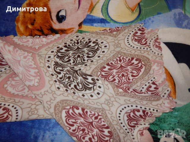 Ново поларено одеало 170/230 см., снимка 4 - Олекотени завивки и одеяла - 28982185