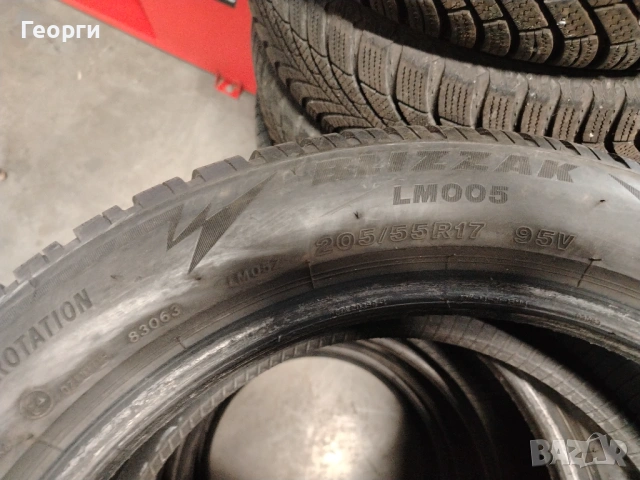2бр.зимни гуми 205/55/17 Bridgestone, снимка 4 - Гуми и джанти - 53212671