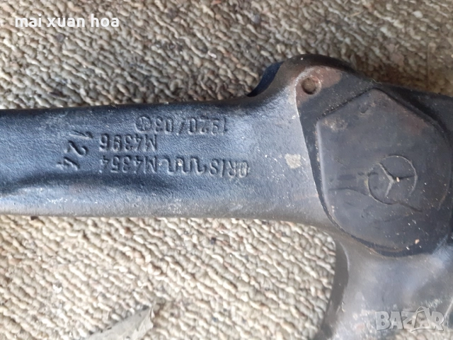 кука теглич Мерцедес 124 Е , снимка 5 - Части - 52458050