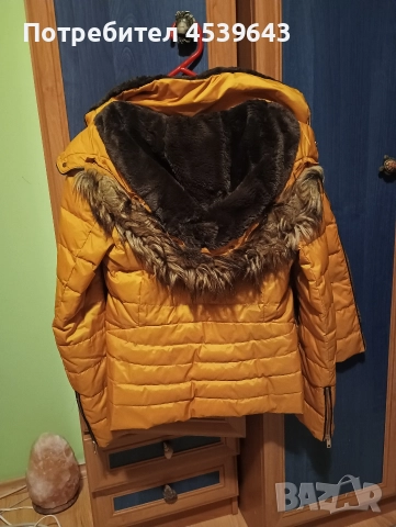 Зимно дамско яке с топла вата и качулка на ZARA , снимка 2 - Якета - 52859310