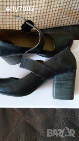 Черни кожени обувки, на висок квадратен ток, Fly London , снимка 1 - Дамски обувки на ток - 26669300