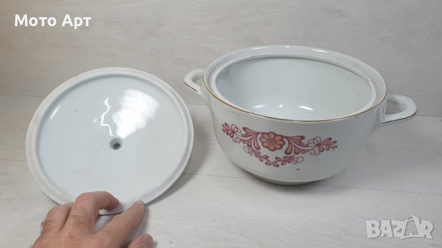 Стар Порцеланов Супник Руски Соц Античен Стариннен , снимка 4 - Прибори за хранене, готвене и сервиране - 40750445