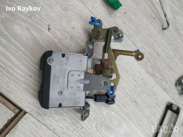 Брава , ключалка задна врата за Saab 9-3 , 5360334 