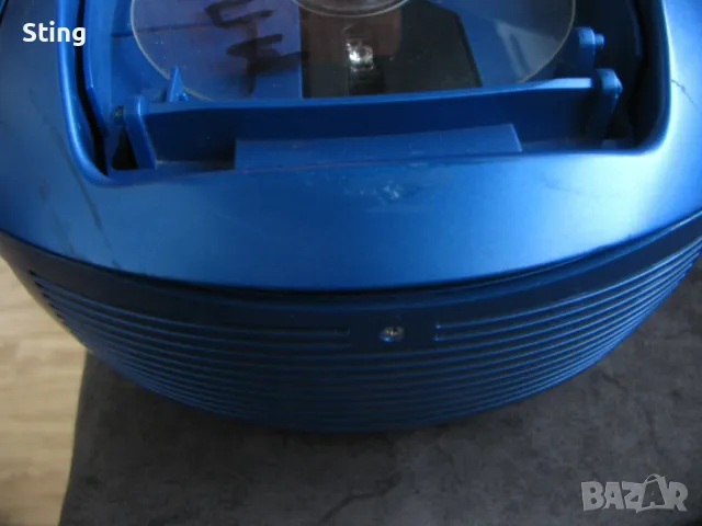 GRUNDIG  RCD 1420 MP3  Радиокасетофон  ,  Отличен, снимка 3 - Радиокасетофони, транзистори - 49663557