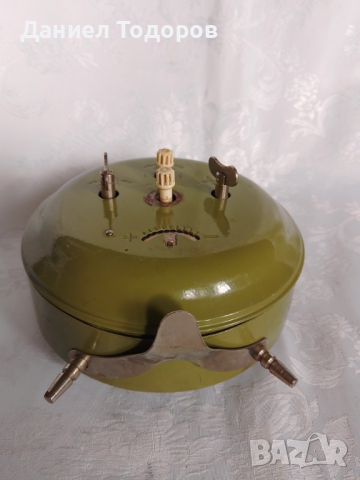 Стар Руски Механичен Будилник -Янтар -. СССР. - Работи и Звъни, снимка 5 - Колекции - 44878534