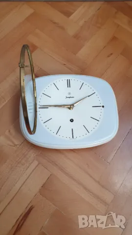 Стенен порцеланов механичен часовник Junghans, снимка 5 - Антикварни и старинни предмети - 47560147