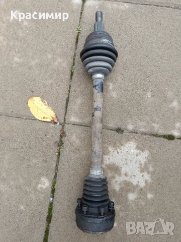 Лява полуоска Ауди а 3 1.6