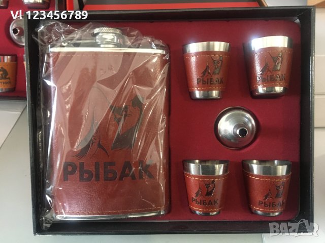 Подаръчен комплект РИБАР (2) -манерка за алкохол с 4 шота и фунийка , снимка 1 - Оборудване и аксесоари за оръжия - 40803359