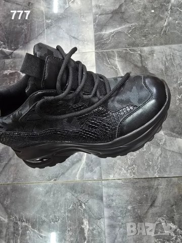 дамски обувки маратонки , снимка 2 - Маратонки - 47611899