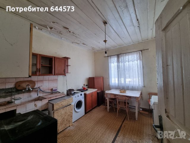 Продавам къща с.Виноградец, снимка 5 - Къщи - 43452784