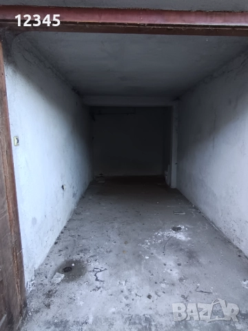 Продава се гараж , снимка 2 - Гаражи и паркоместа - 52738049