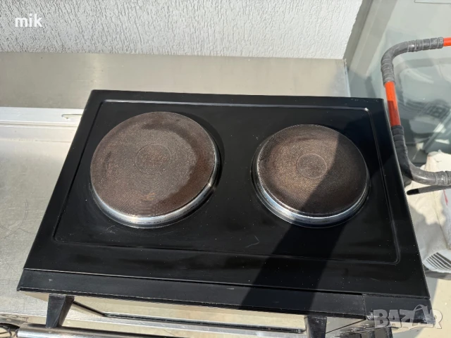 Малка печка с 2 котлона , снимка 3 - Печки, фурни - 50727502