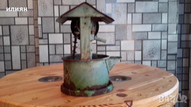 Тенекиена воденица за декорация има забележки , снимка 3 - Антикварни и старинни предмети - 37994742