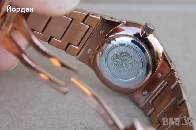 Дамски часовник ''Kenzo'' , снимка 10 - Дамски - 51357164