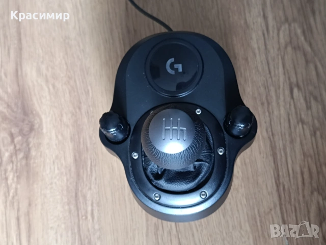 Волан с педали и шифтър Logitech G29 Driving Force, снимка 4 - Аксесоари - 53573852