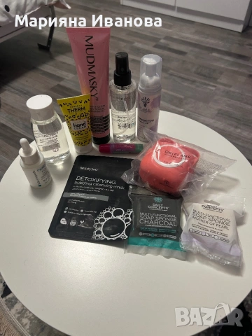 Нова козметика , снимка 2 - Комплекти и лотове - 53288347