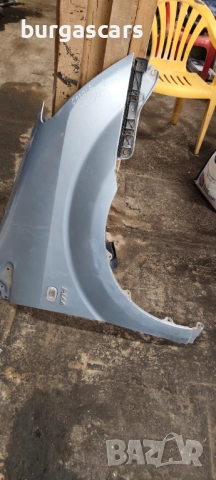 Калник десен Toyota Corolla Verso - 80лв