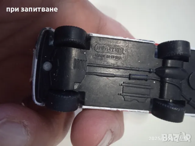 Метални колички Audi A8, Honda S 2000, VW Tuareg, Land Rover Realtoy , снимка 13 - Колекции - 48919324