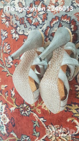 Сандали с ток, снимка 5 - Дамски обувки на ток - 36585012