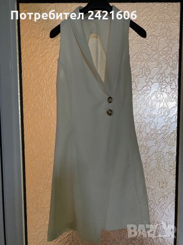 бяла рокля Stradivarius S , снимка 1 - Рокли - 33549818