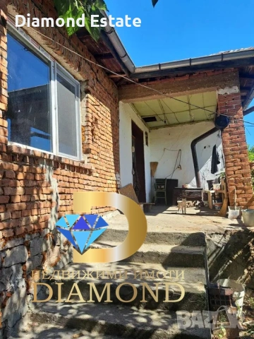 Едноетажна къща в село Езерово, обл. Пловдив, снимка 2 - Къщи - 53008224