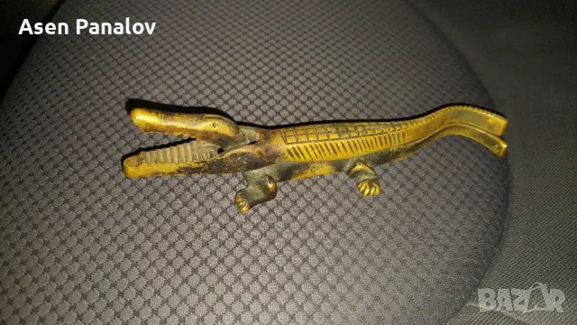 Месингова щтипка  за чупене на орех, снимка 3 - Други - 49216659