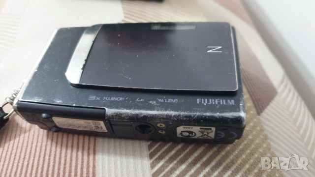 Fujifilm FinePix Z10fd - 7мРх, снимка 5 - Фотоапарати - 53398960