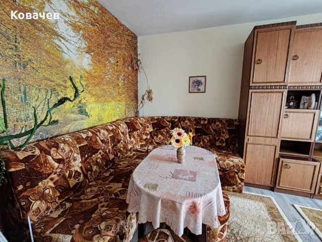 Продавам апартамент в гр. Велико Търново, снимка 4 - Апартаменти - 51876978