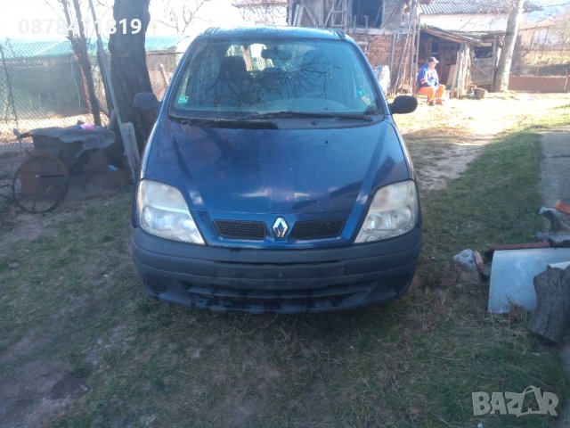 Рено Сценик