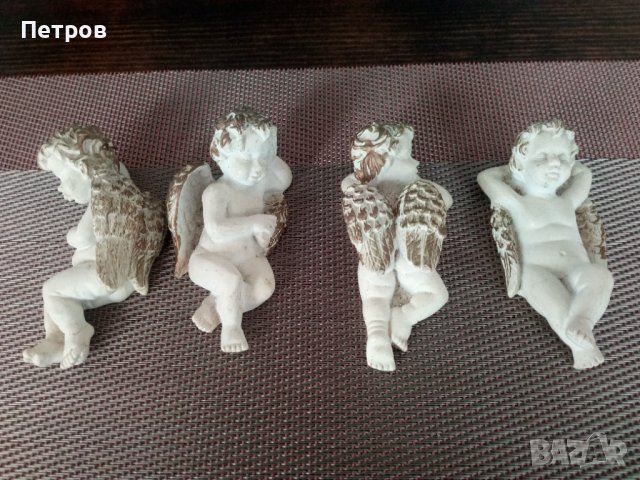 Продавам малки фигурки на"мързеливи"ангелчета-4 броя.Обявената цена е за всичките., снимка 1 - Колекции - 39883564