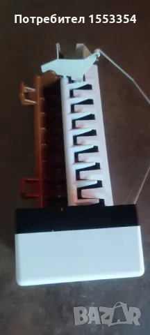 Търся ледогенератор за хладилник, снимка 1