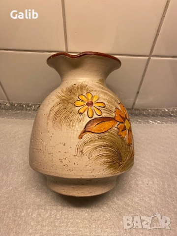 Красива ръчно рисувана ваза за цветя, снимка 3 - Декорация за дома - 52796065