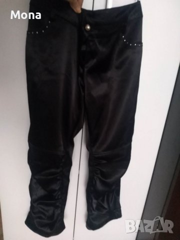 Сатенен панталон, прозрачна блузка и тениска, снимка 3 - Панталони - 38768205