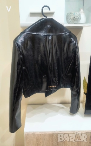 Дрехи Junona Юнона лачено късо яке кожен панталон клин кроп топ бюстие , снимка 2 - Якета - 52468044