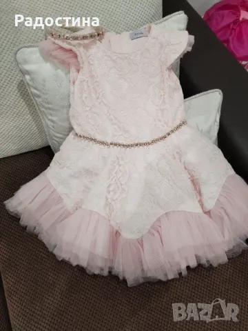 Невероятно красива рокля в нежно розово, снимка 4 - Детски рокли и поли - 48618908