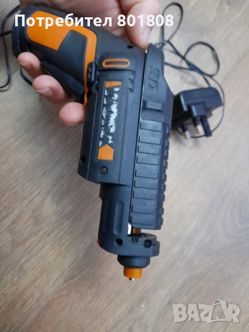 Акумулаторна отверка Worx, снимка 5 - Винтоверти - 51706125